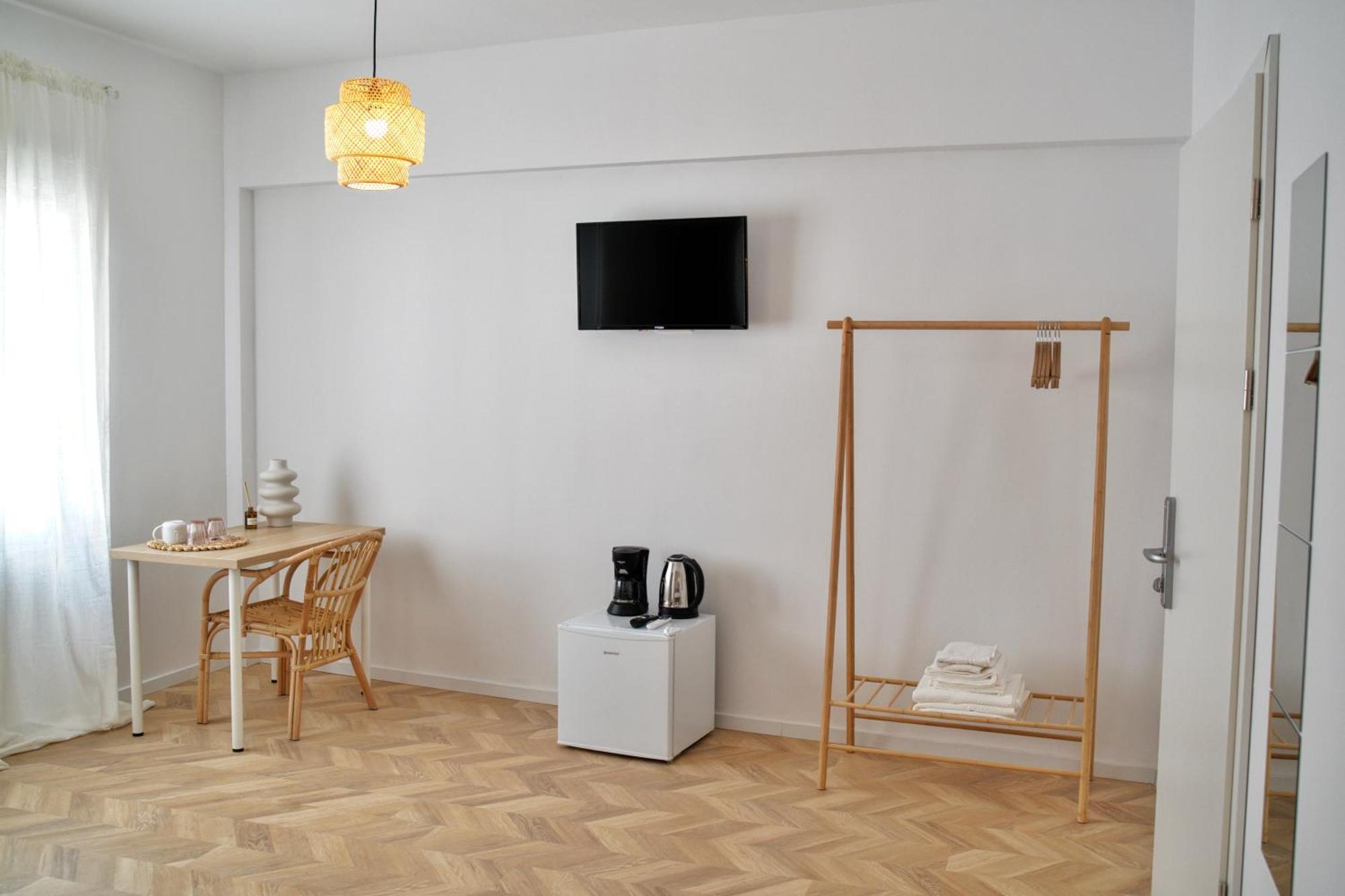 Tzatziki Studios Kavala Exteriör bild