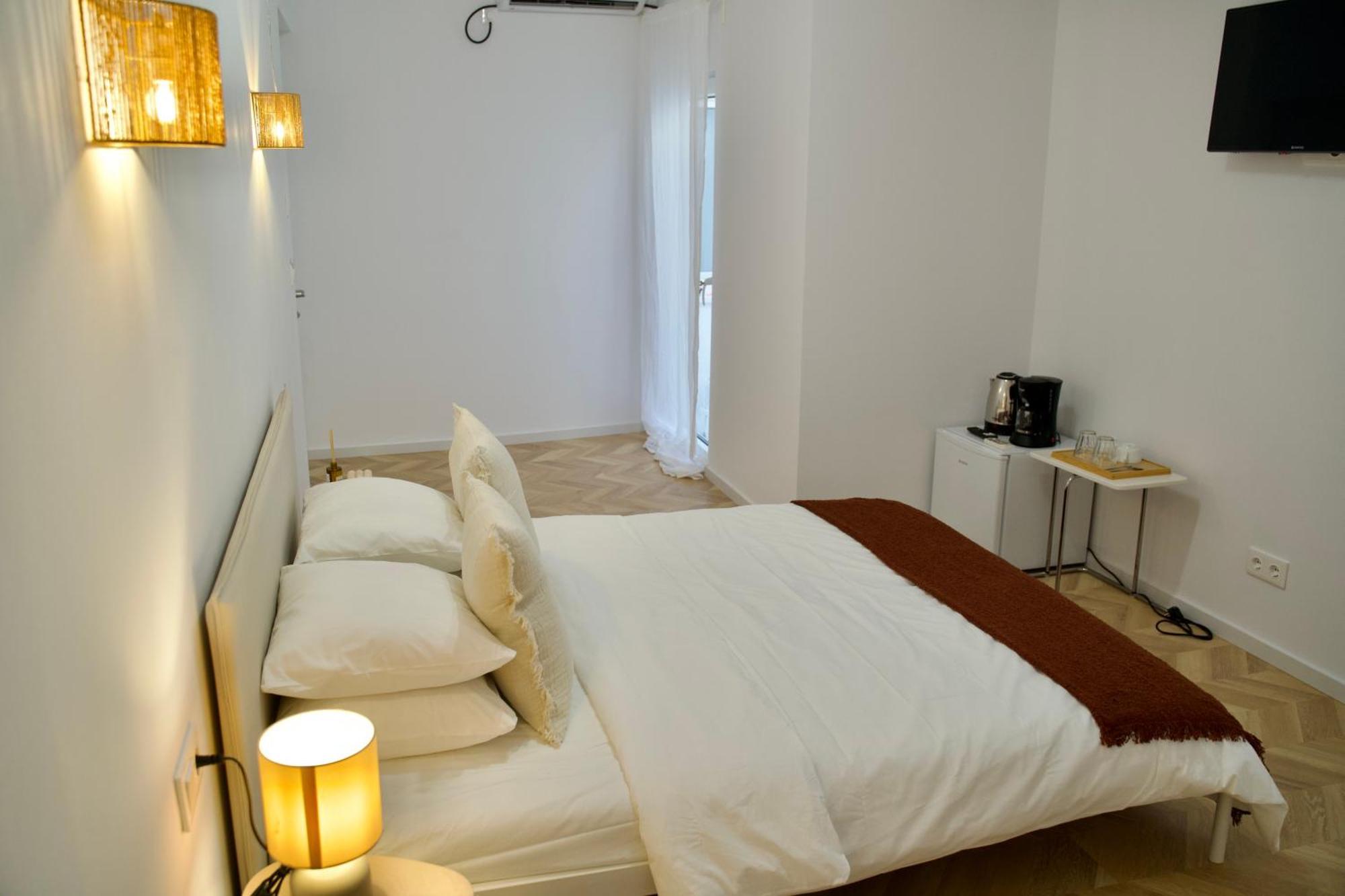 Tzatziki Studios Kavala Exteriör bild